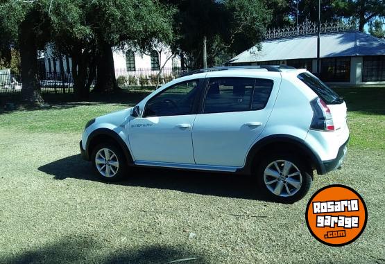 Autos - Renault SANDERO 2015 Nafta 99000Km - En Venta