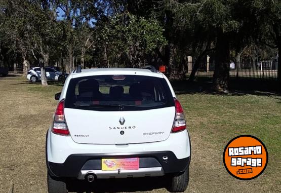 Autos - Renault SANDERO 2015 Nafta 99000Km - En Venta