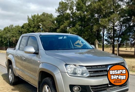 Camionetas - Volkswagen Amarok 4x4 2012 Diesel 260000Km - En Venta