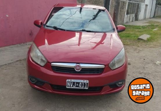 Autos - Fiat Gran siena 2014 GNC 220000Km - En Venta