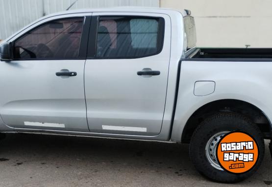 Camionetas - Ford Ranger 2014 Diesel 300Km - En Venta