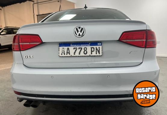 Autos - Volkswagen VENTO GLI BI TONO 2016 Nafta 98000Km - En Venta