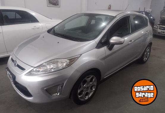 Autos - Ford Fiesta Design Titanium 2013 Nafta 88000Km - En Venta