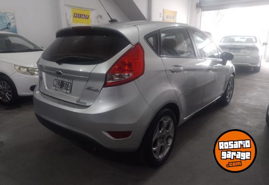 Autos - Ford Fiesta Design Titanium 2013 Nafta 88000Km - En Venta