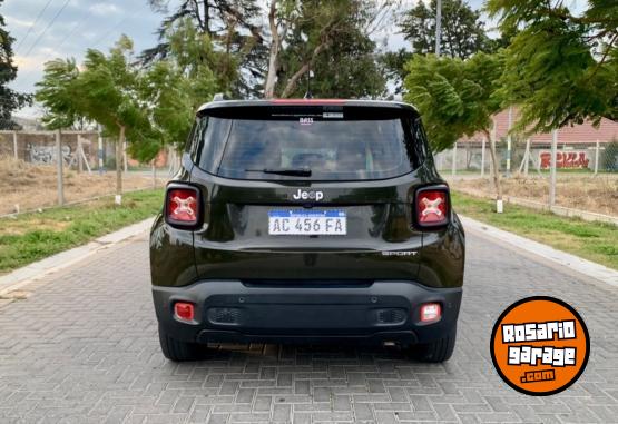 Camionetas - Jeep Renegade sport 2018 Nafta 117000Km - En Venta