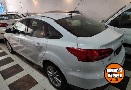 Autos - Ford Focus 2016 Nafta 92000Km - En Venta