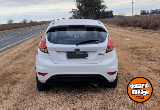 Autos - Ford Fiesta SE 2019 Nafta 61000Km - En Venta