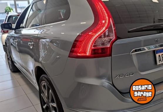 Camionetas - Volvo XC60 T5 AWD TOPE DE GAMA 2017 Nafta 76000Km - En Venta