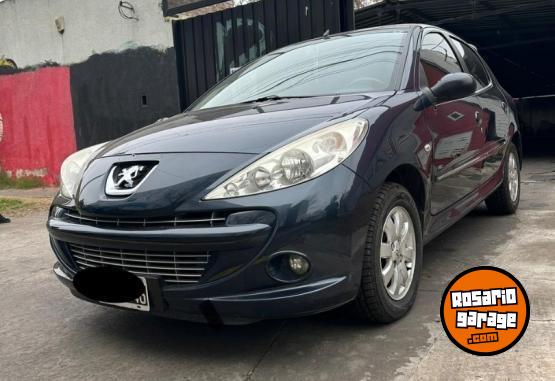 Autos - Peugeot 207 2012 Diesel 102972Km - En Venta