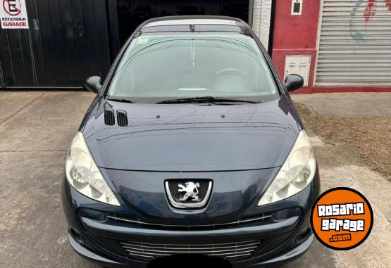 Autos - Peugeot 207 2012 Diesel 102972Km - En Venta