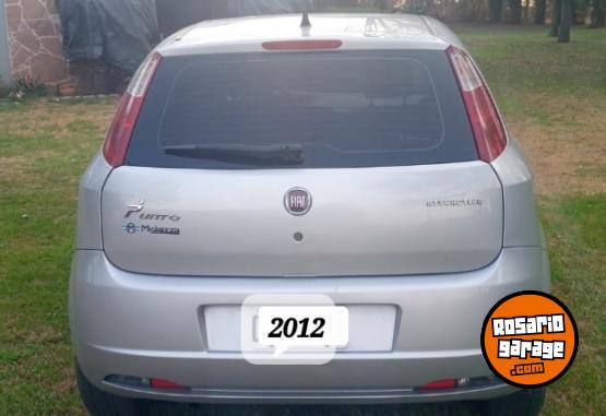 Autos - Fiat Punto 1.4 Attractive 8 V. 2012 Nafta 138000Km - En Venta