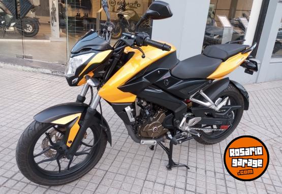 Motos - Bajaj ROUSER NS 200 2014 Nafta 3400Km - En Venta