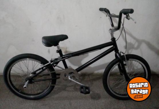 Deportes - BICICLETA BMX, RODADO 20, NUEVA! - En Venta