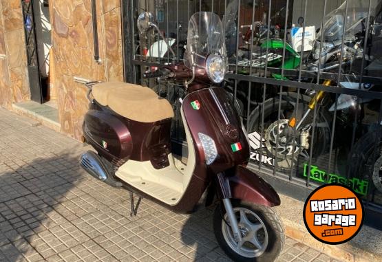 Motos - Motomel STRATO EURO 150 2023 Nafta 550Km - En Venta