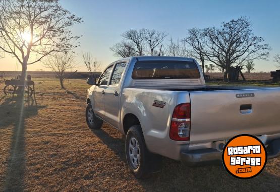 Camionetas - Toyota hilux 2013 Diesel 250000Km - En Venta