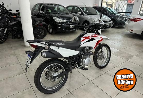 Motos - Honda XR 150 2023 Nafta 14000Km - En Venta