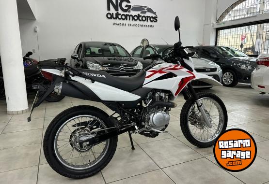 Motos - Honda XR 150 2023 Nafta 14000Km - En Venta