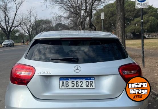 Autos - Mercedes Benz A200 2017 Nafta 56000Km - En Venta