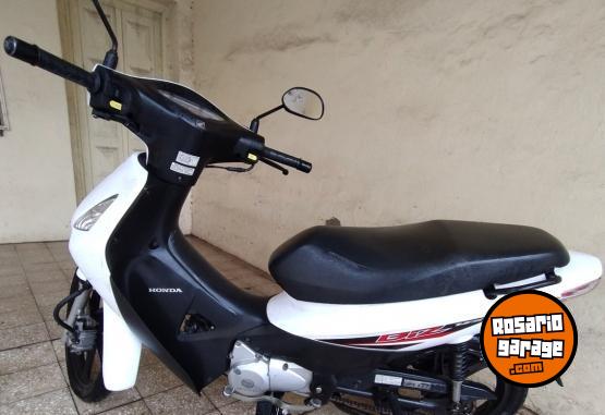 Motos - Honda Biz 2017 Nafta 42400Km - En Venta