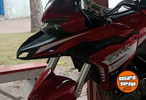 Motos - Benelli TRK 251 2020 Nafta 44000Km - En Venta