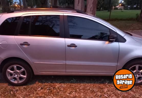 Autos - Volkswagen Suran Trendenline 2012 Nafta 118300Km - En Venta