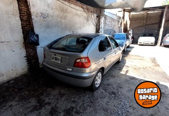 Autos - Renault megane 1.6 16v 2006 Nafta 200Km - En Venta