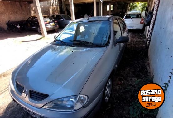 Autos - Renault megane 1.6 16v 2006 Nafta 200Km - En Venta