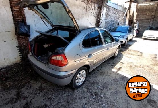 Autos - Renault megane 1.6 16v 2006 Nafta 200Km - En Venta