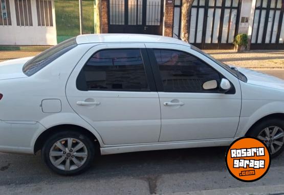 Autos - Fiat SIENA EL 2013 Nafta 203000Km - En Venta