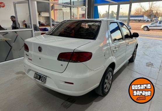 Autos - Fiat SIENA EL 2014 GNC 340000Km - En Venta