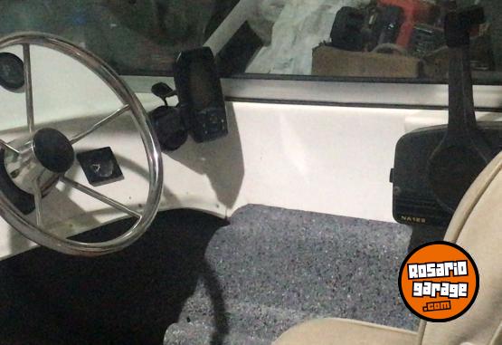 Embarcaciones - LANCHA CASCO GUAYCURU 520 CON SUZUKY 40HP - En Venta