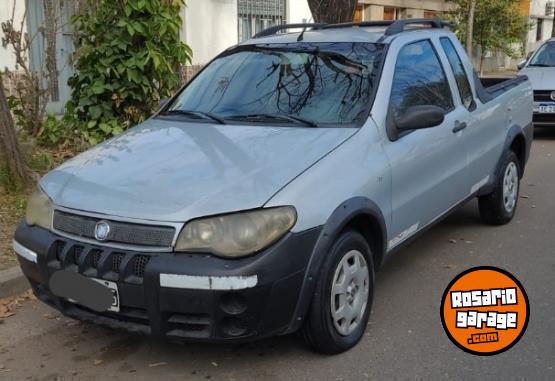 Utilitarios - Fiat Strada 2006 Diesel 215000Km - En Venta