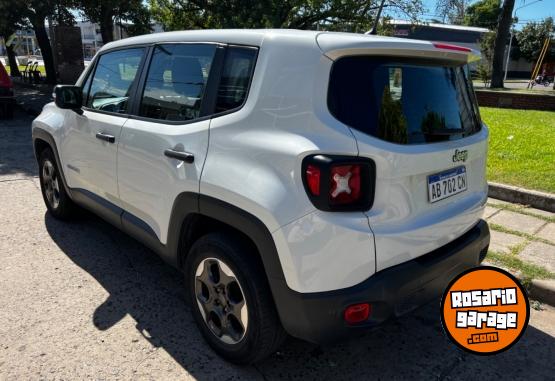 Camionetas - Jeep RENEGADE SPORT MT 2017 Nafta 82000Km - En Venta