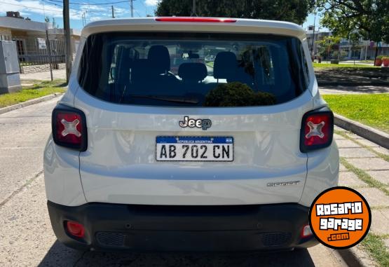 Camionetas - Jeep RENEGADE SPORT MT 2017 Nafta 82000Km - En Venta