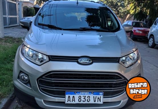 Camionetas - Ford ECOSPORT FREESTYLE 4X4 2017 Nafta 70000Km - En Venta