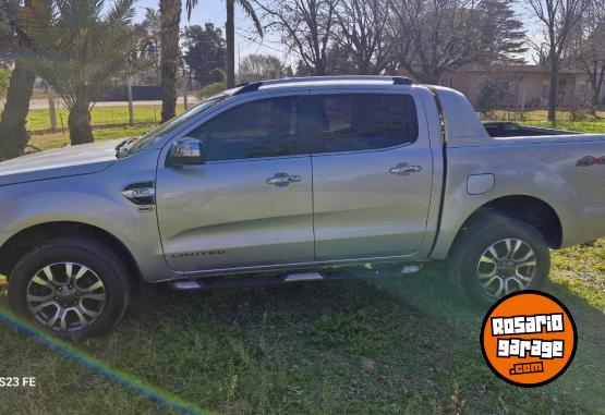 Camionetas - Ford RANGER AT LIMITED 4X4 2019 Diesel 93200Km - En Venta