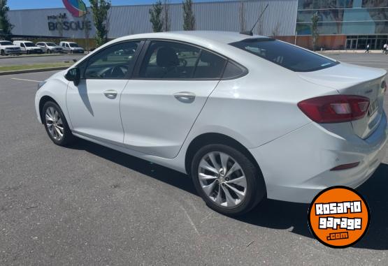 Autos - Chevrolet Cruze 2017 Nafta 107000Km - En Venta