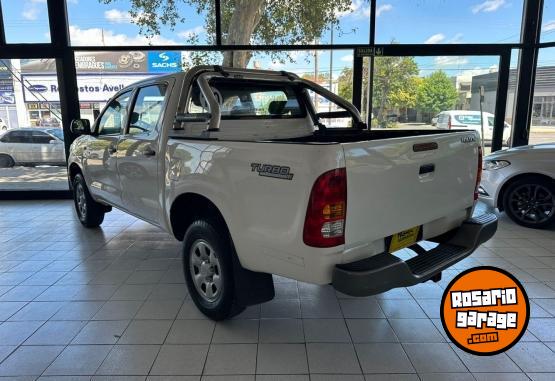 Camionetas - Toyota Hilux DX 2007 Diesel 300000Km - En Venta