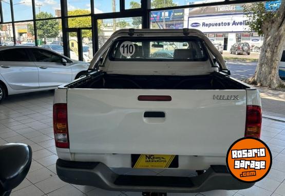 Camionetas - Toyota Hilux DX 2007 Diesel 300000Km - En Venta