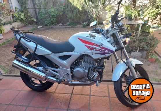 Motos - Honda Twister CBX 2013 Nafta 39000Km - En Venta