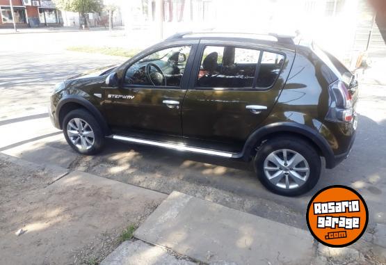 Autos - Renault sandero stepway prevllege 2013 Nafta 80000Km - En Venta