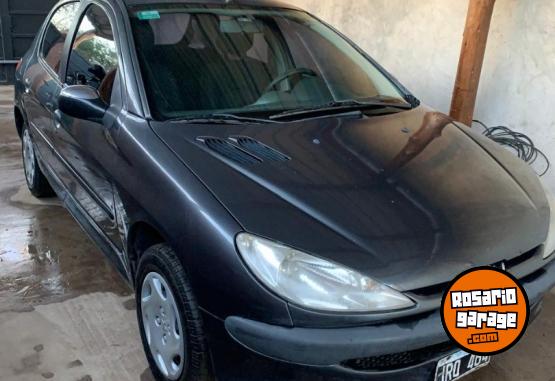 Autos - Peugeot 206 2011 Nafta 155000Km - En Venta