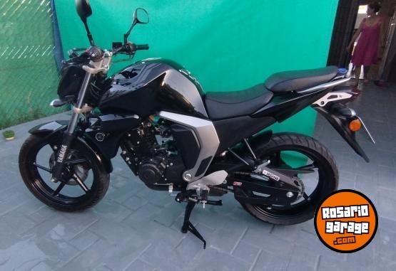 Motos - Yamaha Fz f1 2022 Nafta 2400Km - En Venta