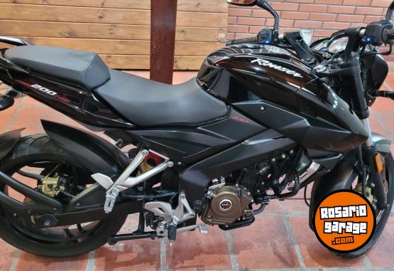 Motos - Bajaj Ns 200 2015 Nafta 9800Km - En Venta