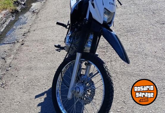 Motos - Corven Triax 150 2018 Nafta 11000Km - En Venta