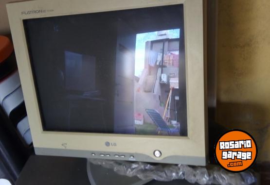 Informtica - Monitor LG de 20" pantalla plana - En Venta