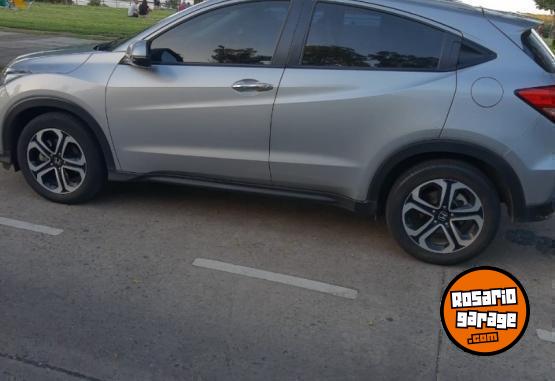 Autos - Honda HRV EX-L / CACTUS 2018 Nafta 64000Km - En Venta