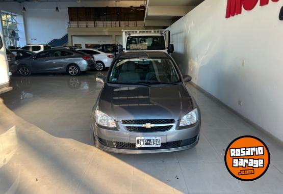 Autos - Chevrolet Classic 2011 Nafta 100000Km - En Venta