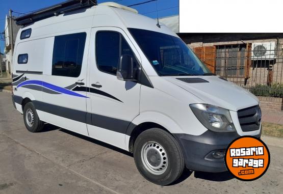 Utilitarios - Mercedes Benz SPRINTER 415 2019 Diesel 81000Km - En Venta