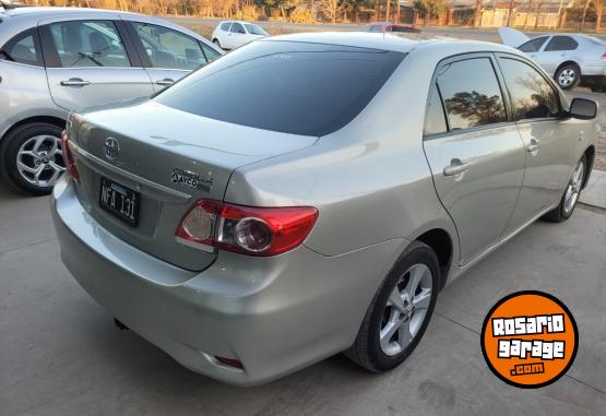 Autos - Toyota XEI 2013 Nafta 153000Km - En Venta